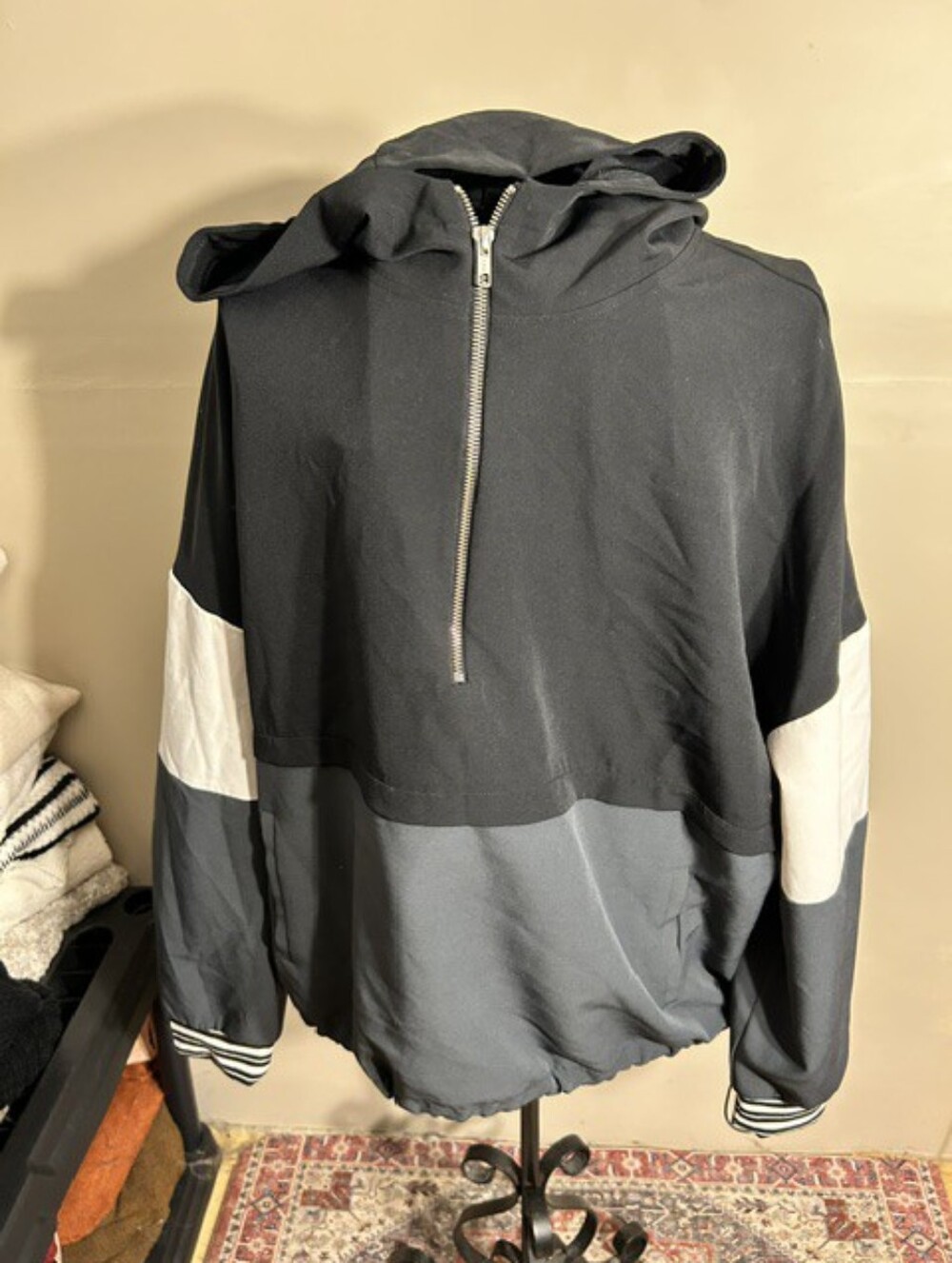 mens size  xxl long sleeve tee shirt gray white black athletic hoodie 2x 2 x